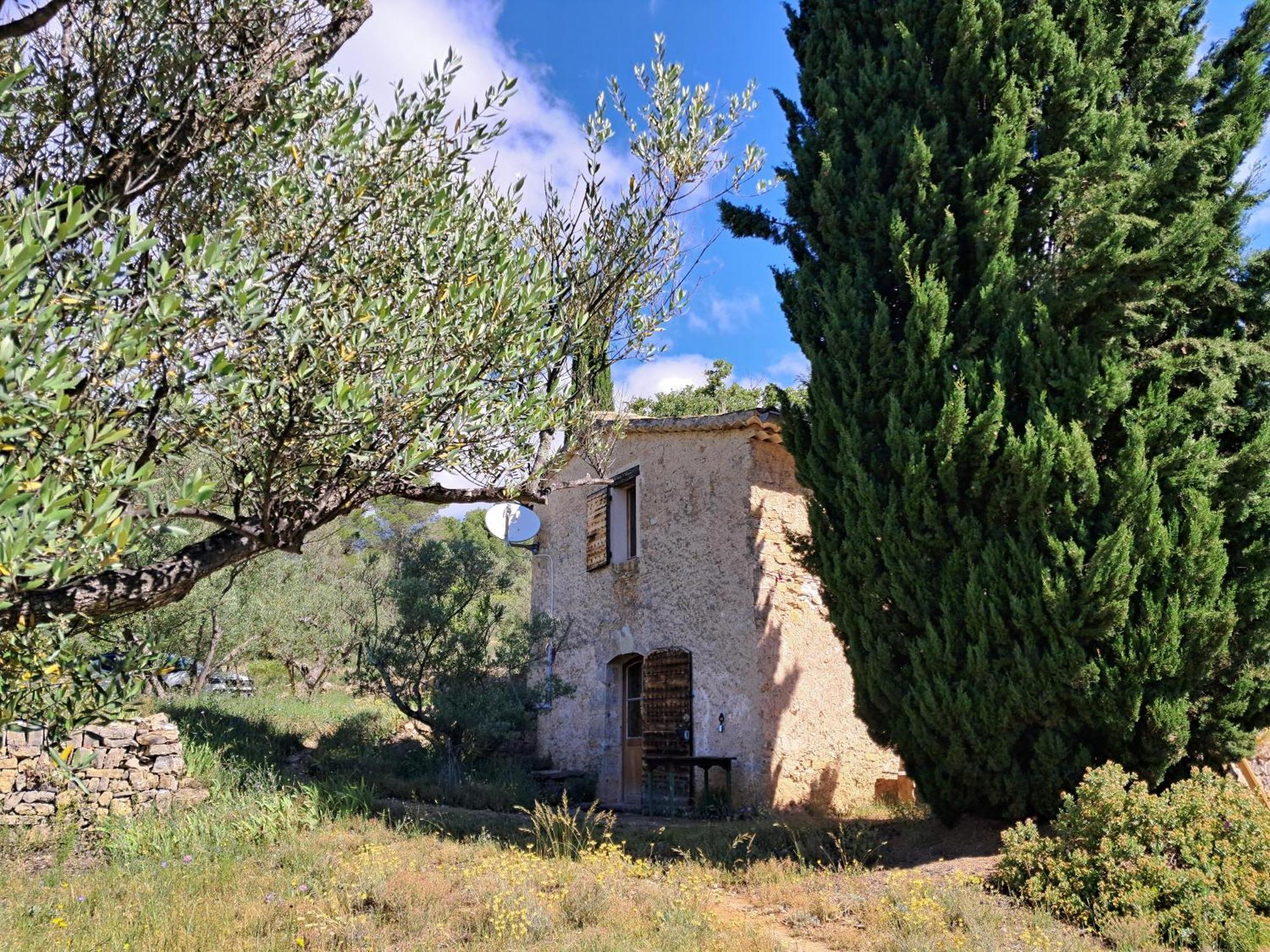 Bastidon Provencal Off-grid *