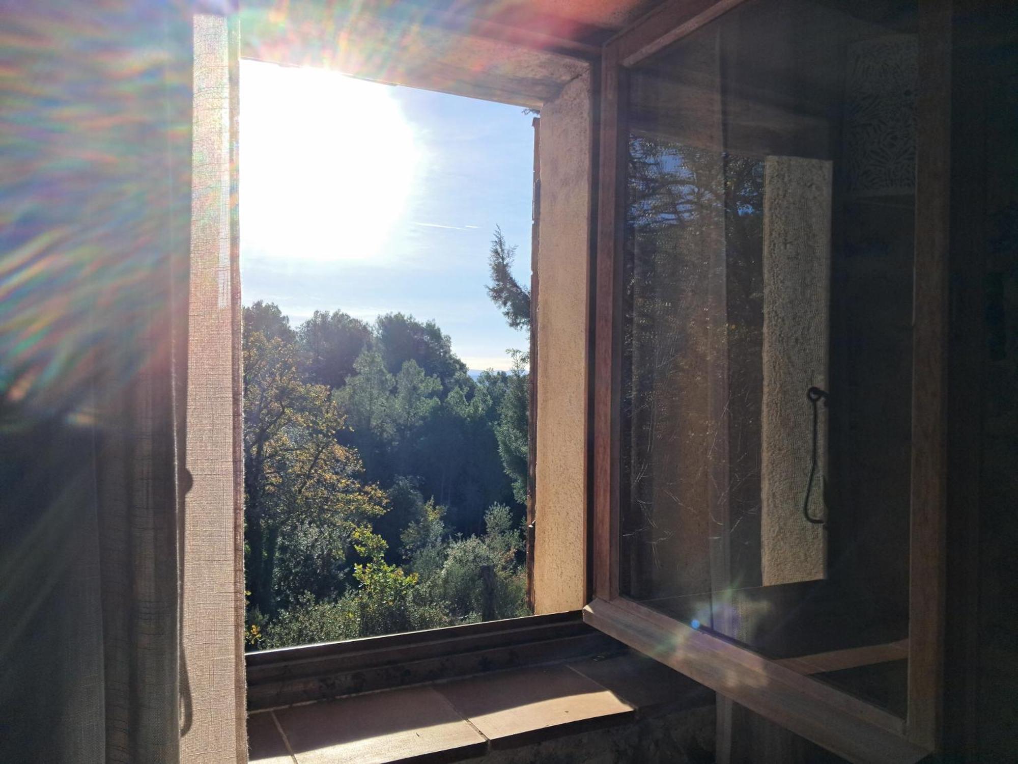 Bastidon Provencal Off-grid Homestay Salernes